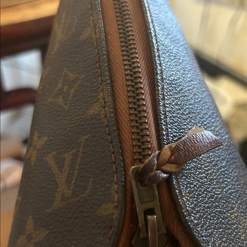 Louis Vuitton Monogram Canvas Vintage Document Holder